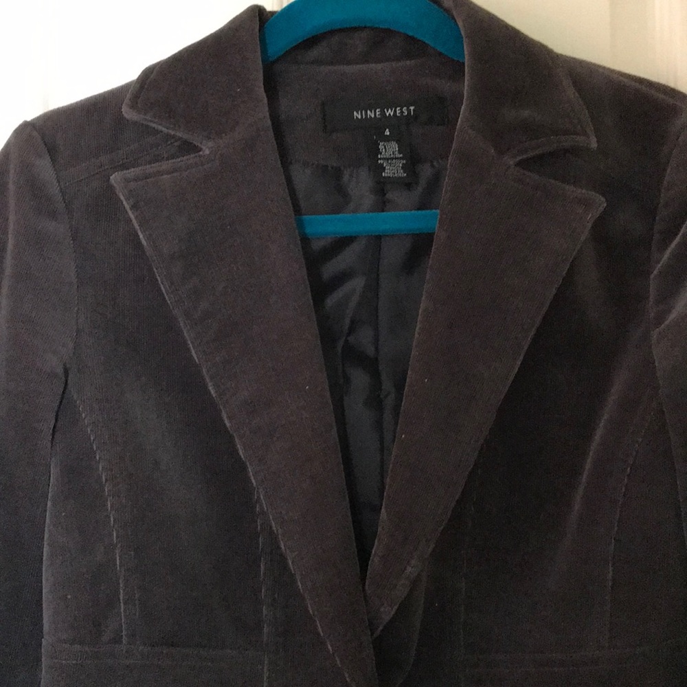 Nine West jacket. Size 4. - Picture 3 of 8